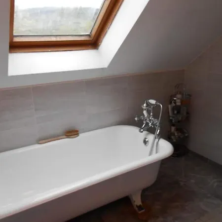 Дом отдыха Old Farmhouse Broadford (Clare)